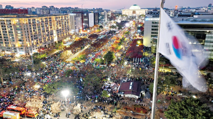 South Korea president escapes impeachment