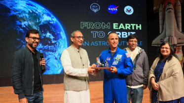 NASA chief astronaut gives inspirational talk at BRAC University