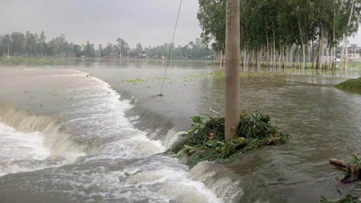 Gaibandha flood situation deteriorates as Brahmaputra marks rise further